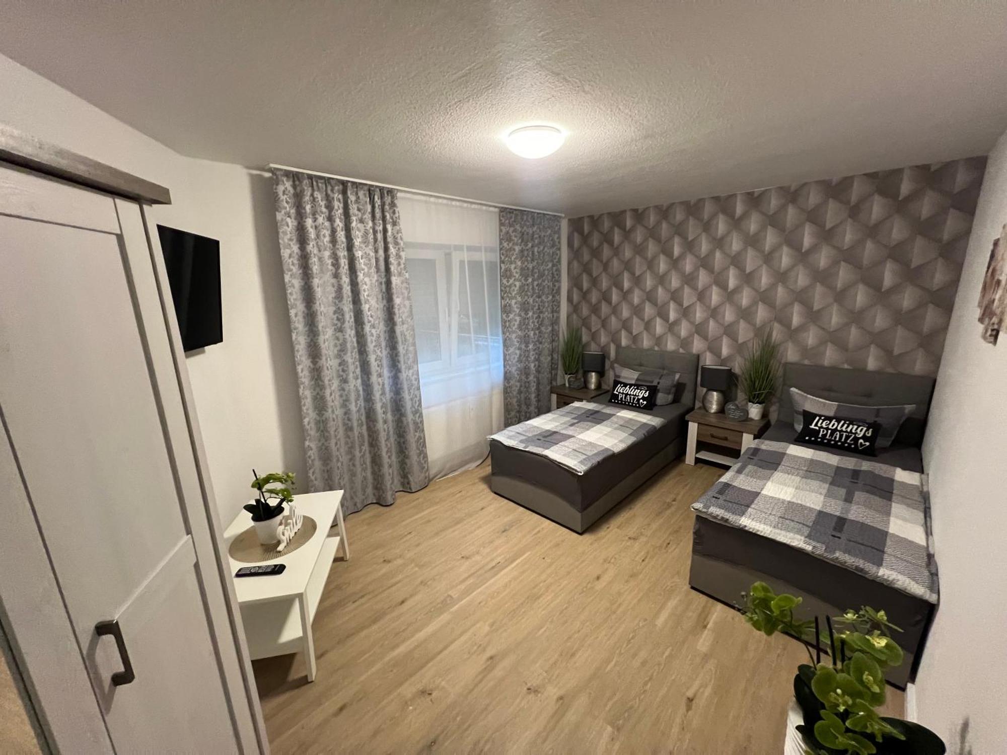 Ferienwohnung Viktoria ゴータ エクステリア 写真